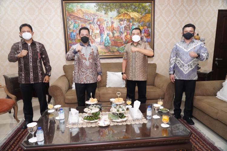 Temui 5 Mantan Kapolri, Listyo Sigit Diminta Jaga Soliditas