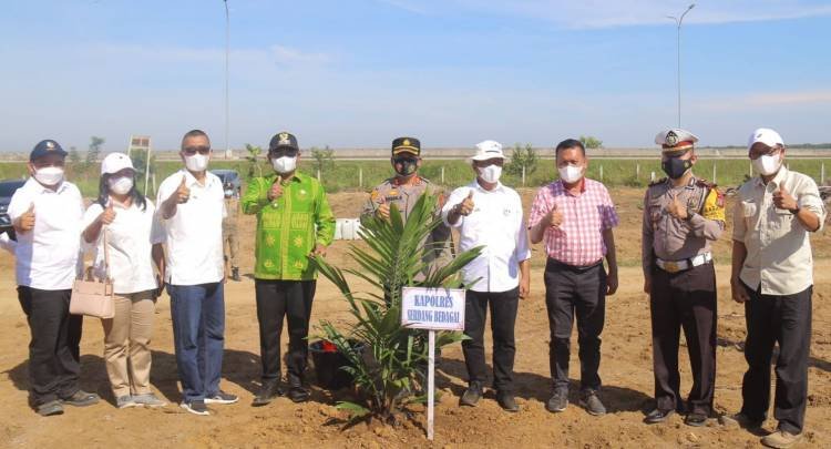Bupati Bersama Kapolres Sergai Hadiri Penanaman Perdana Kelapa Sawit PTPN III Kebun Tanah Raja