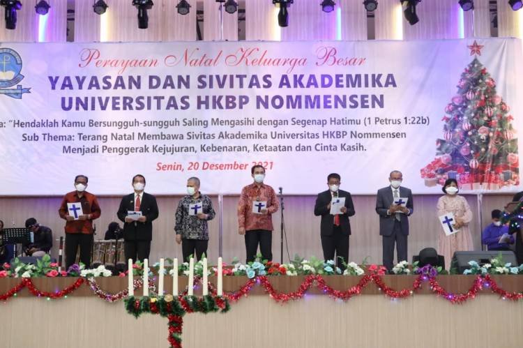 Makna Natal UHN Medan : Hidup Jujur, Taat dan Penuh Cinta Kasih