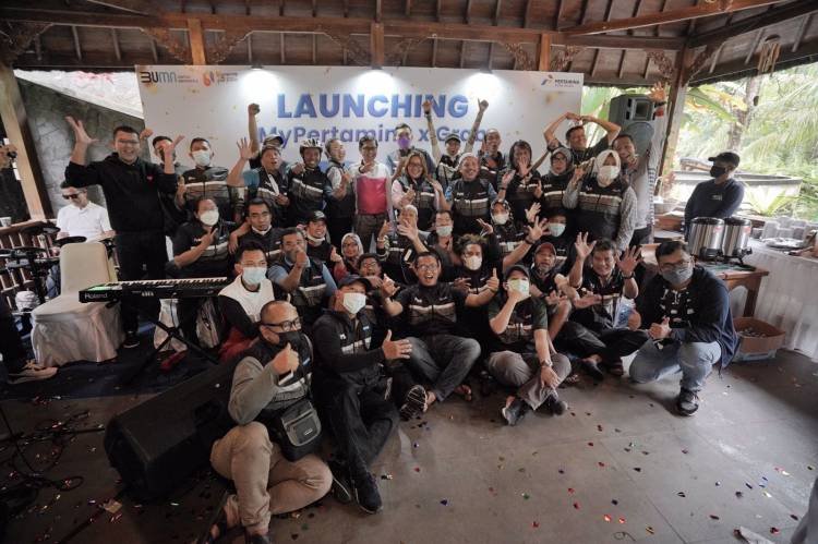 Pertamina Support 5000 Driver Grab Online dengan Beli Pertamax Seharga Pertalite