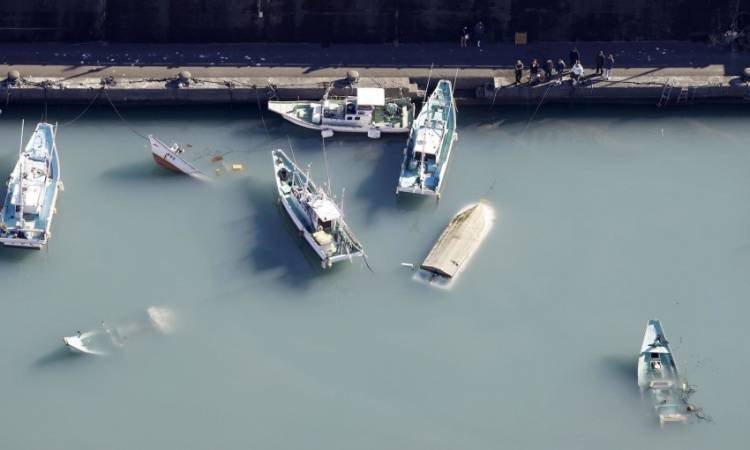 Tsunami di Tonga, 150 Ribu Warga Terisolasi