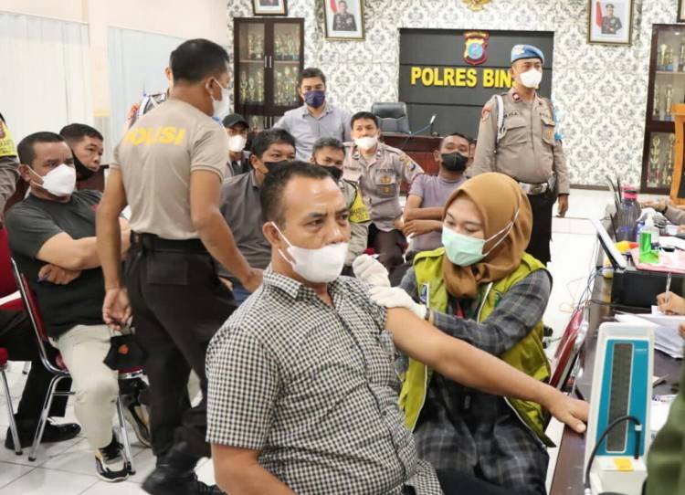 Polres Binjai Gelar Vaksinasi Booster
