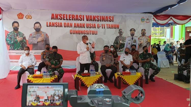 Percepat Vaksin Lansia Dan Remaja,  Gubsu dan Kapolda Tiba di Nias 