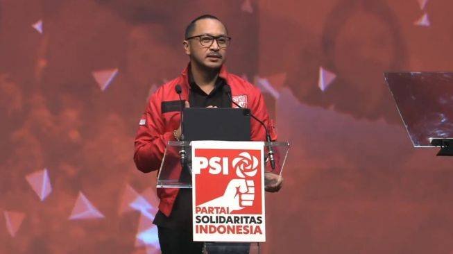 Rakyat Masih Ingin Jokowi, Giring Mundur Dari Bursa Capres