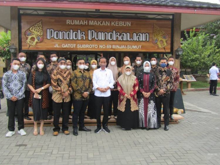 Menu Makan Siang Presiden Jokowi di RM Punokawan Binjai “Limited Edition”