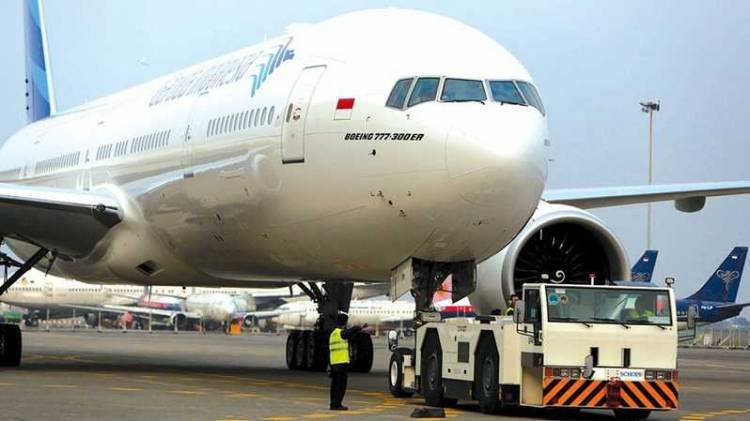 Garuda Kembalikan Pesawat Jumbo Boeing 777-300ER ke Lessor
