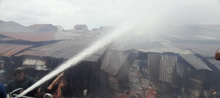 Rumah Terbakar di Perumnas Mandala, Ibu dan 2 Anaknya Tewas Terpanggang