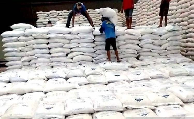 Importir Pasok Puluhan Ton Gula Pasir India ke Medan