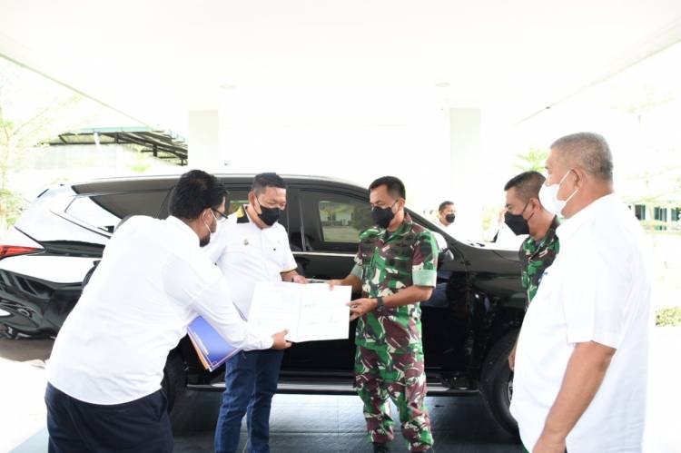 Korem 023/KS Terima Hibah Kendaraan Dinas dari Pemko Sibolga