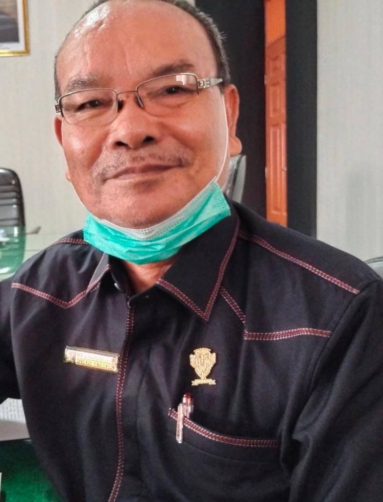 Dinas BMBK Sumut Diminta Tambal Jalan Berlubang di Jembatan Sungai Bahbolon Perdagangan