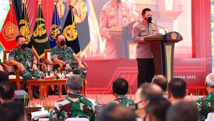 Kapolri Tegaskan Soliditas-Sinergitas TNI-Polri Modal Kawal Kebijakan Nasional