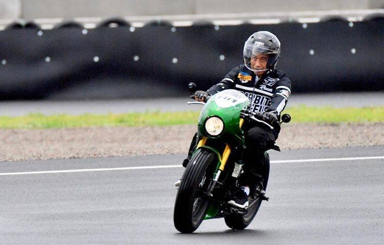 Jokowi akan Parade dengan 20 Pebalap MotoGP Mandalika