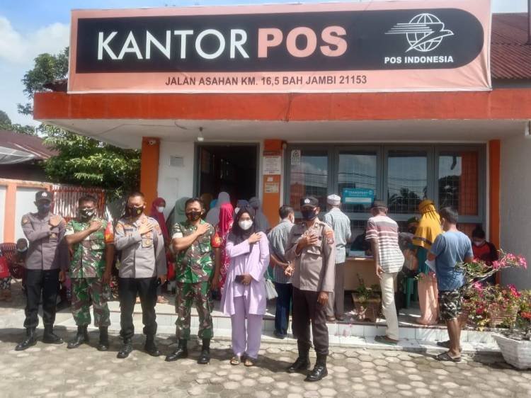 Polres Simalungun Buka Gerai Vaksin di Kantor Pos
