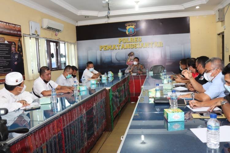 Kapolres Ingatkan Pengusaha SPBU Tidak Layani Pembelian Subsidi Bio Solar Pakai Jerigen