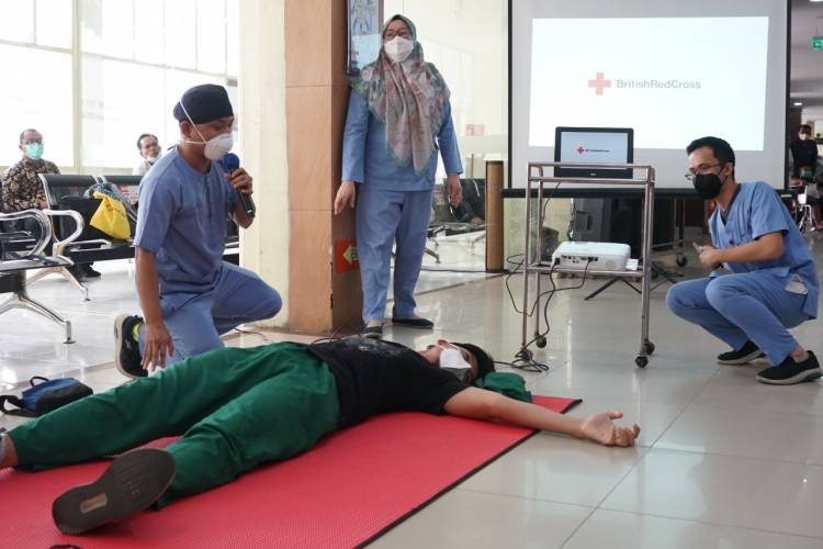 RS Adam Malik Peringati Hari Epilepsi Sedunia dengan Penyuluhan ke Pasien