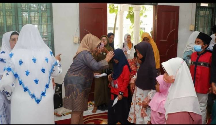 Sambut Ramadan, BKMT Labuhanbatu Santuni Anak Yatim