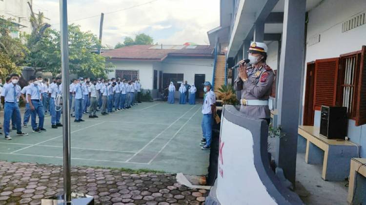 Kasat Lantas Polres Pematangsiantar Minta Pelajar Jadi Pelopor Keselamatan Berlalulintas 