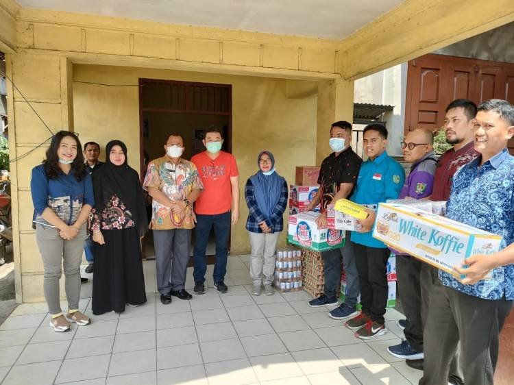 Tomo Farm dan Bintang Ternak Serahkan Bantuan kepada Petugas Lapangan Dinas Peternakan Asahan