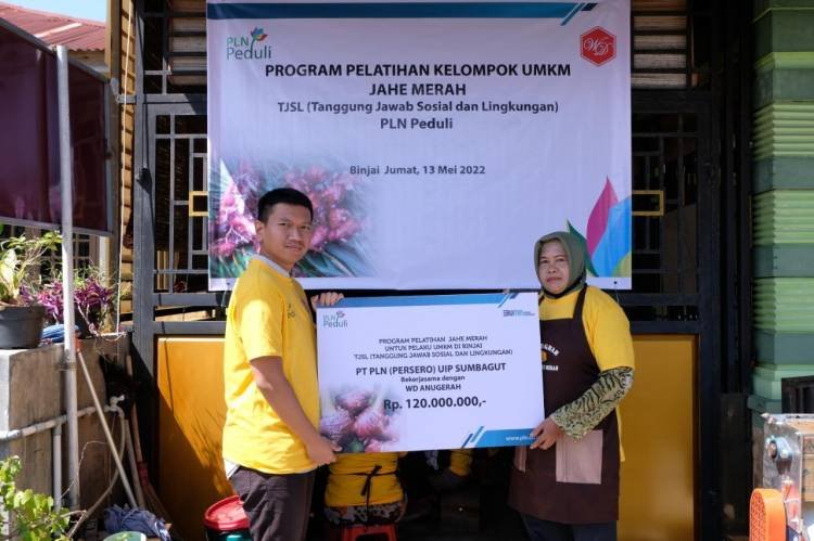 UMKM Jahe Merah Binjai Terima Bantuan Sosial PLN UIP Sumbagut Rp120 Juta