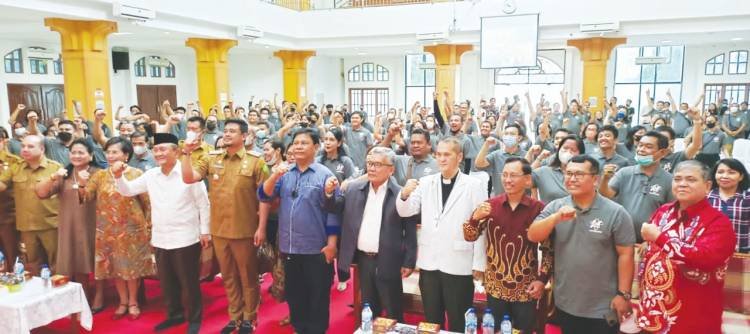 Lepas Kontingen ke Pesparawi Yogyakarta, Wali Kota Medan: Setiap Prestasi Ada Nilainya