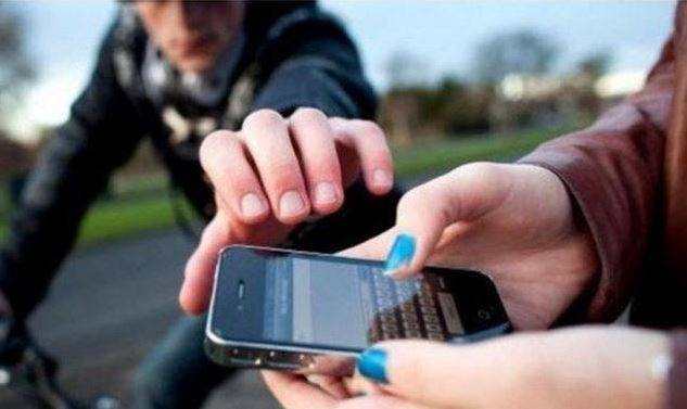 Pencuri Handphone Nyaris Diamuk Massa di Sibolga