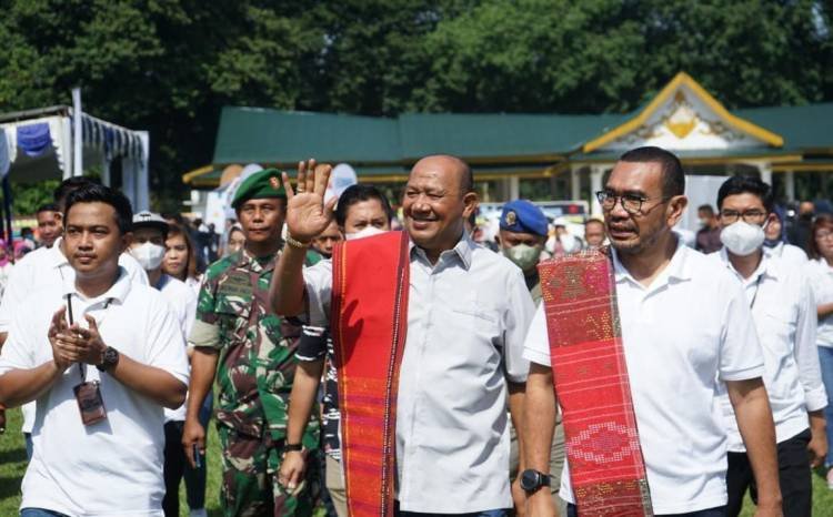Plt Bupati Langkat: Aksi Nyata Kepedulian Kepada Warga Kurang Mampu