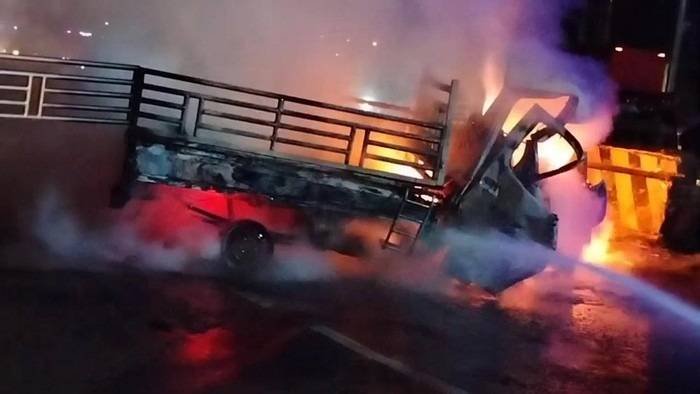 4 Penonton Piala AFF U -19 Tewas Terbakar dalam Mobil di Subang Jabar