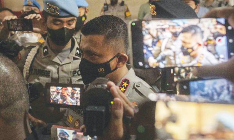 Tiga Jenderal Hambat Penyidikan Dimutasi
