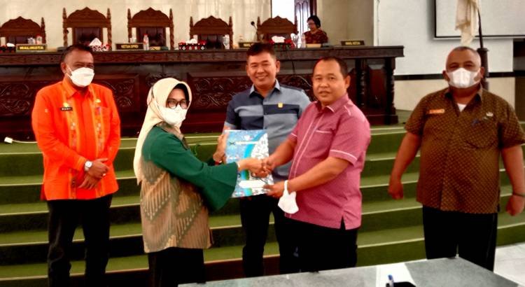 Dokumen KUA-PPAS APBD Tahun 2023 Kota Pematangsiantar Ditandatangani Bersama