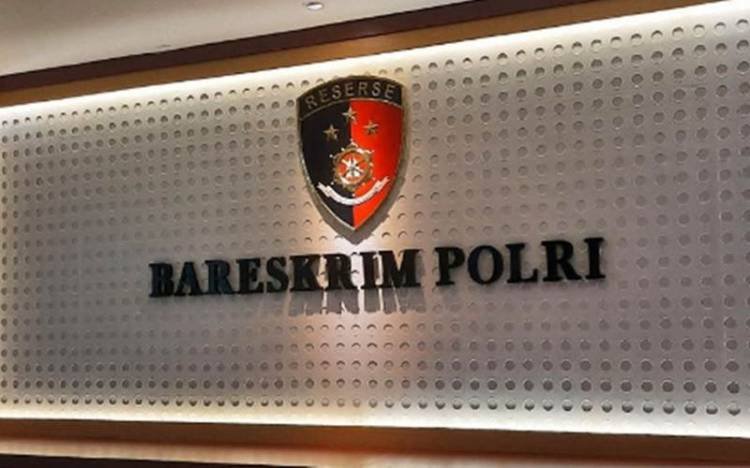 Bareskrim Geledah 3 Gudang Simpan Bahan Baku Obat PT Afi Farma