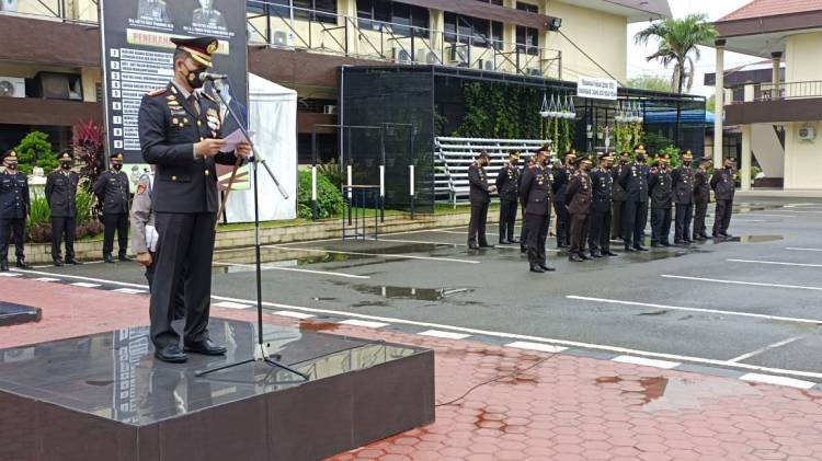 Kapolrestabes Medan Pimpin Upacara Peringatan Hari Pahlawan Nasional