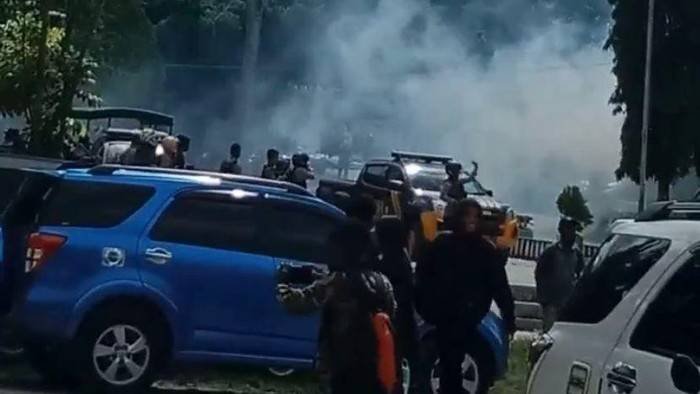 Pengibaran Bendera Bintang Kejora Berujung Ricuh di USTJ Jayapura