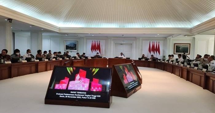 Jokowi Kumpulkan Para Menteri di Istana ‘Syukuran’ KTT G20 Bali