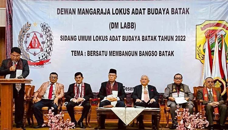 Dr Pontas Sinaga Terpilih sebagai Ketum Dewan Mangaraja LABB