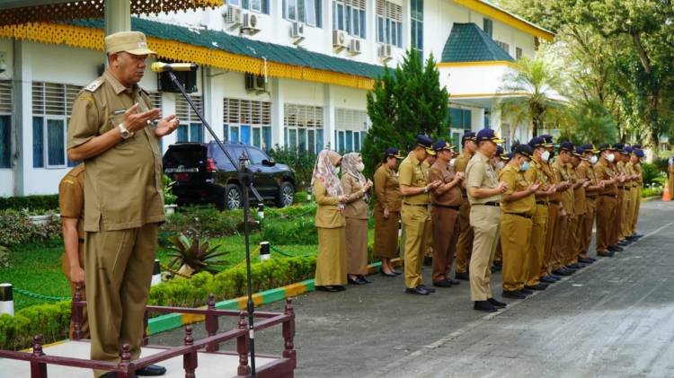 Syah Afandin Pimpin Upacara HBN ke-74 Tingkat Langkat