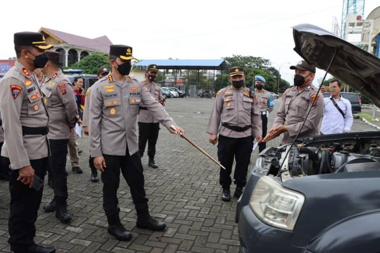 Kapolrestabes Medan Cek Ranmor Dinas untuk Memastikan Kendaraan Siap Digunakan