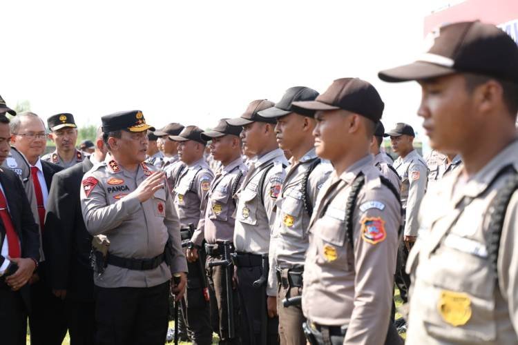 Pimpin Upacara HUT ke-42 Satpam, Ini Harapan Kapolda Sumut