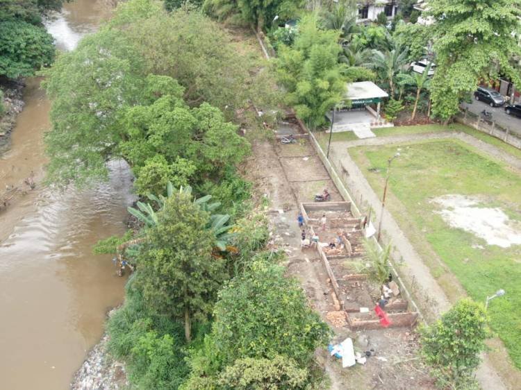 Camat Medan Barat Larang Warga Dirikan Bangunan di Bantaran Sungai Deli