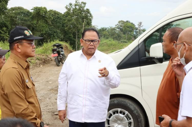 Halangi Proyek Multiyears Rp2,7 T, Ketua DPRD SU Surati GM PT PLN Sumut Pindahkan 135 Tiang Listrik