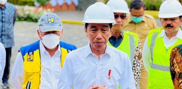 Jokowi Tegaskan Biaya Haji Masih Kajian: Belum Final Sudah Ramai