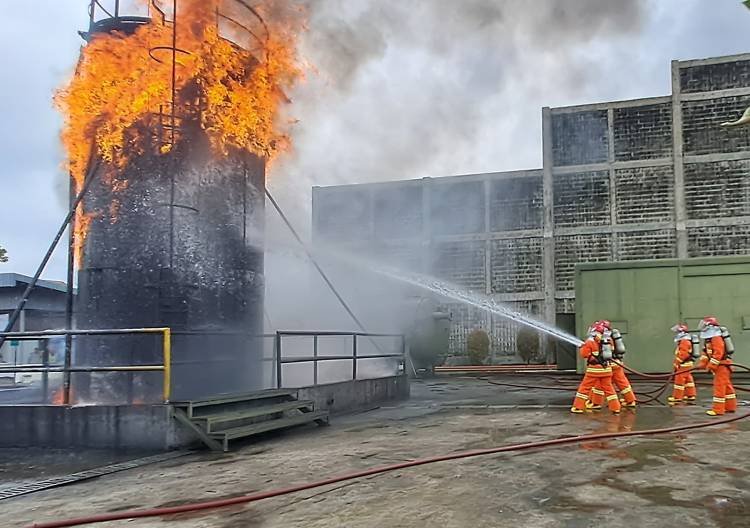 Peringati Bulan K3, PLN UIP Sumbagut Kirim Tim Ikuti Fire Drill Competetion di Semarang