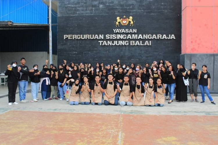 SMA Sisingamangaraja Tanjungbalai Adakan Ekstrakurikuler Tataboga