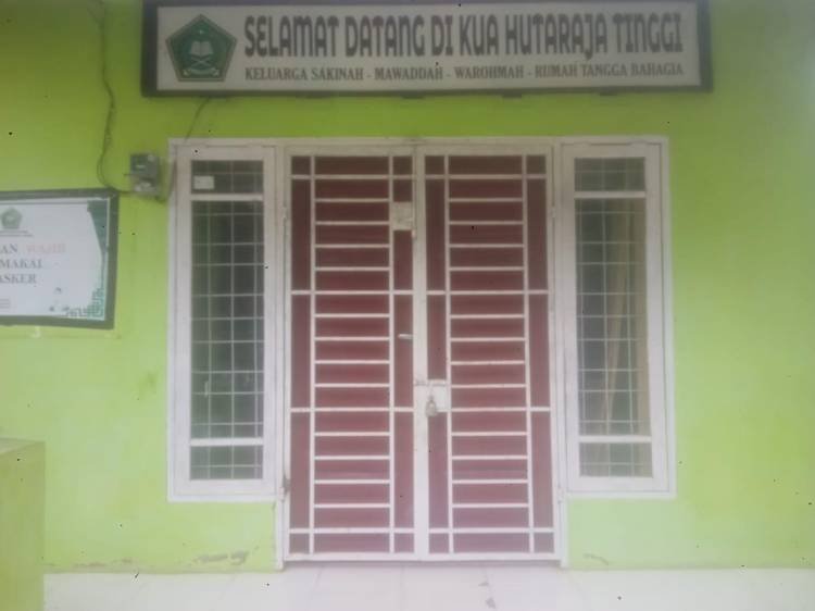 Segel KUA Huragi Kemenag Palas Akhirnya Dibuka