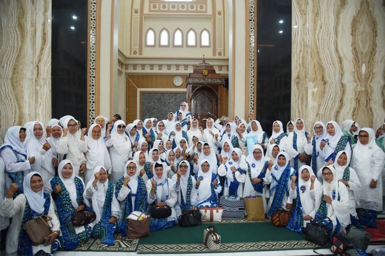 Nawal Lubis Apresiasi Safari Ramadan BKMT Sumut