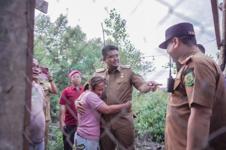 Kemensos RI Renovasi Rumah Kumuh di Belawan Jadi Layak Huni