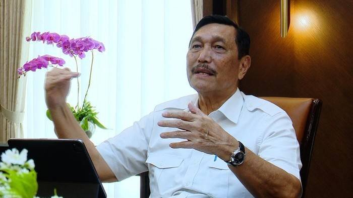 Luhut: Saya Nggak Pernah Merasa Jadi Superman tapi Saya Mau Mendengarkan