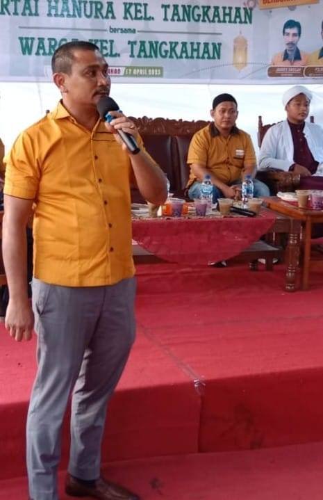 Janses Simbolon Santuni Puluhan Anak Yatim