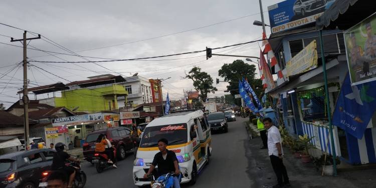 Urai Kemacetan Panjang, Polisi Terapkan One Way di Simpang Dua Pematangsiantar