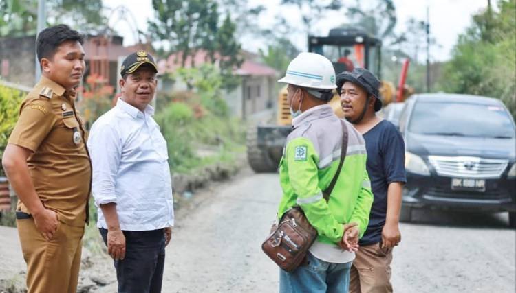 Sepanjang 7,5 Km Ruas Jalan Simpangraya-Tigaras Diperbaiki