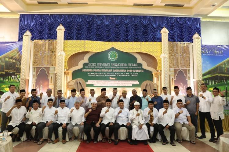 Wagub Apresiasi Agenda Rutin Buka Bersama di Masjid Raya Aceh Sepakat